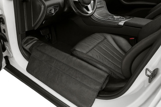 Накидка захисна на поріг автомобіля